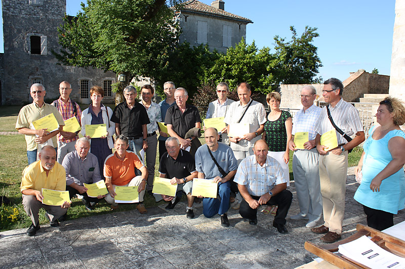 PSC1-2009-42_ Les diplômés des 2èmes et 3 èmes sessions (Juin 2009).jpg